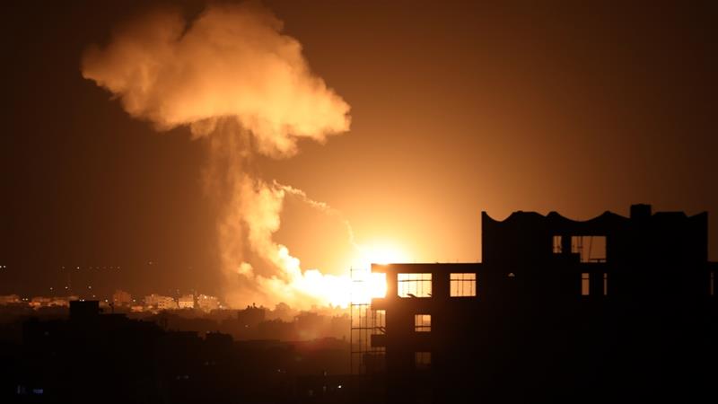 Israel bombs Gaza after warning Hamas it risks war